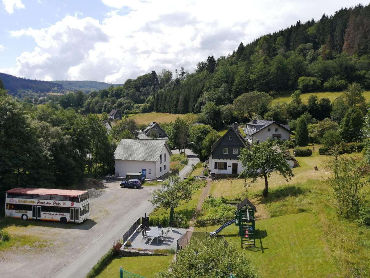 Apartment Am Felsen Zueschen